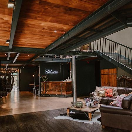 The Narrows Landing Hotel Hamilton Extérieur photo